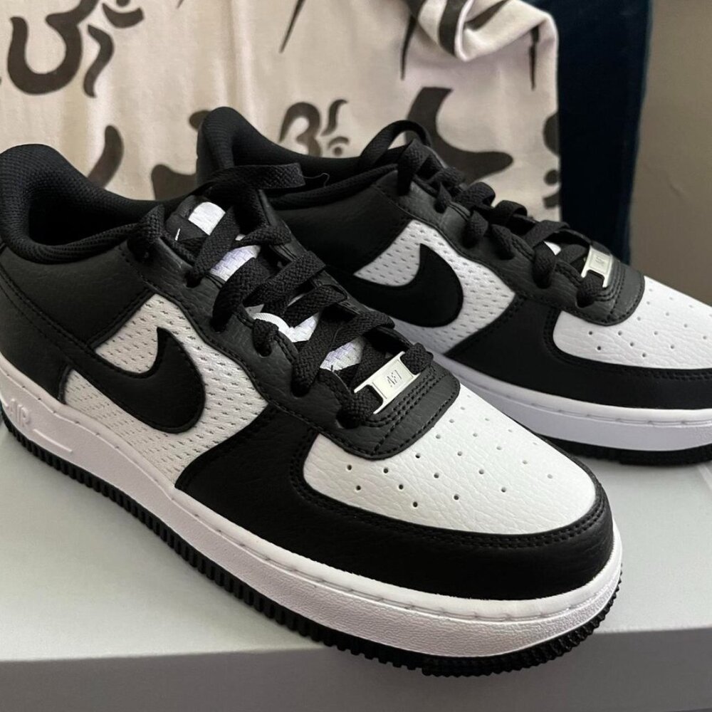 Nike Air Force 1 GS shoes